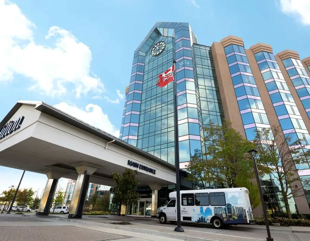 hilton hotel taxi service from toronto pearson airport markham