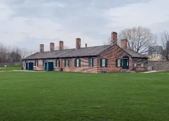 Pearson Airport to Fort York
