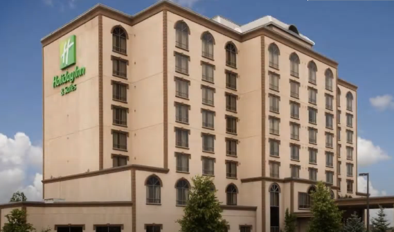 Airport to Holiday Inn Hotel & Suites Mississauga West - Meadowvale