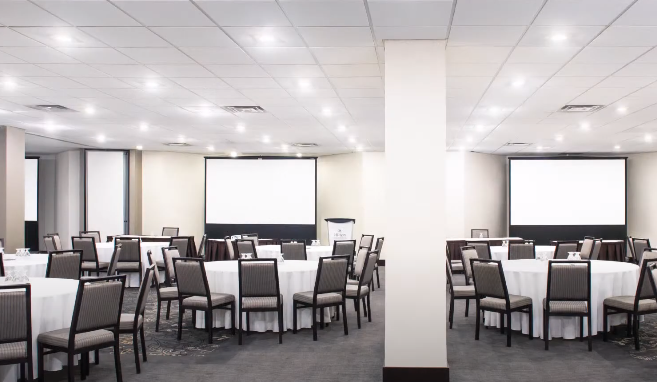 Pearson Airport to Hilton Toronto Markham Suites Conference Centre Spa