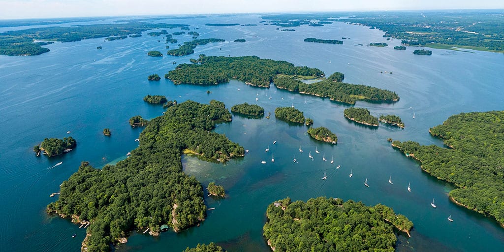 Toronto Pearson Airport to Thousand Islands Taxi Service