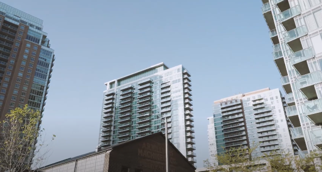 Vibe Condos